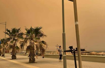 VIDEO 'Kao scena iz filmova apokalipse': Mediteranski otok 'progutao' je saharski pijesak!