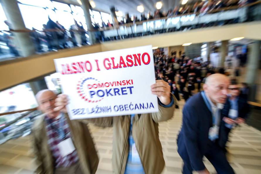 Zagreb: Veliki predizborni skup Domovinskog pokreta u KC Vatroslav Lisinski 