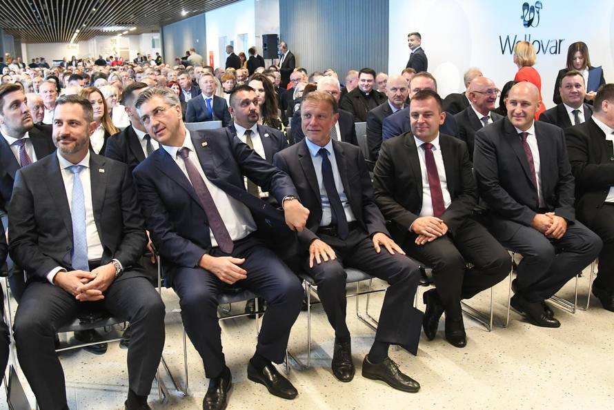 Bjelovar: Svečano otvorenje Geotermalnog sportsko-rekreacijskog parka Wellovar