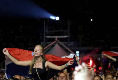 FOTO Spektakl u Imotskom: Evo kako je izgledao koncert Bulića, Thompsona i Zečića na stadionu