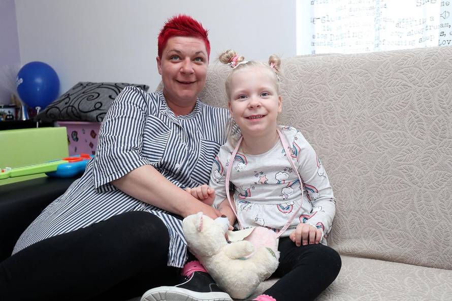 Od Mile za Noru: 'Ne možemo vjerovati, ovo je stvarno čudo!'