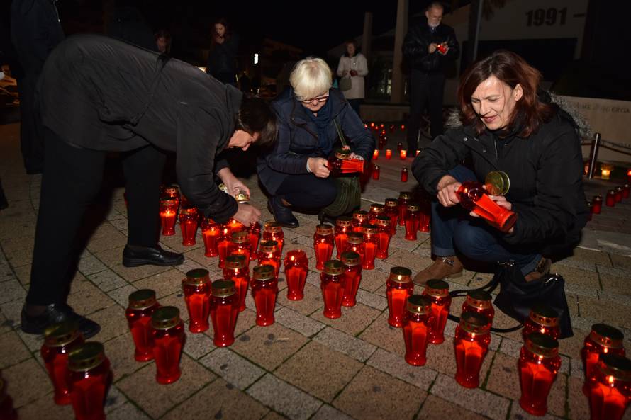 Predsjednica stigla u čizmama kakve su nosili hrabri branitelji