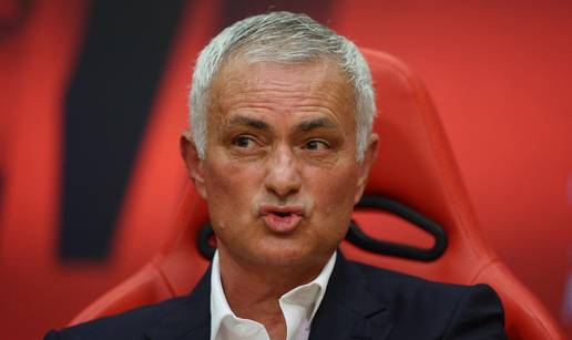 Mourinho se vratio u Benficu, trenirat će Ivanovića: 'Nisam više egocentričan kao prije...'