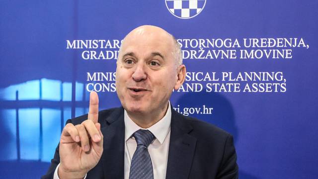 Zagreb: Ministar Bačić o Registru stanova u privatnom vlasništvu