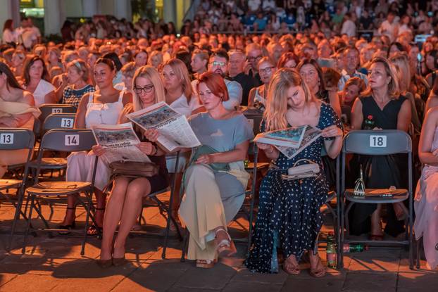 Split: Premijera mjuzikla Galeb i ja na Prokurativama
