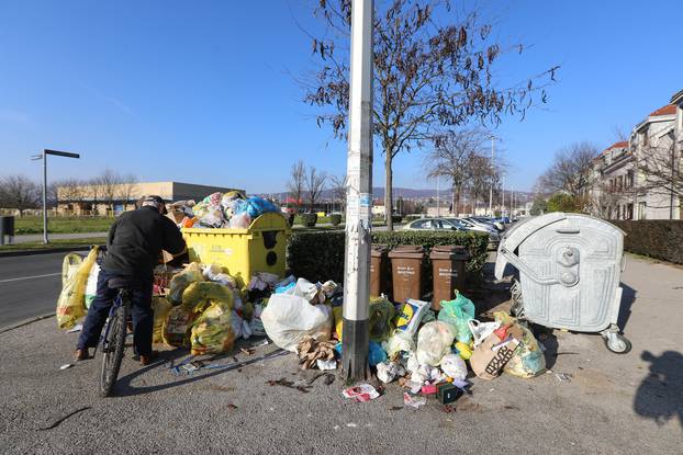 Zagreb: Velike količine smeća u kvartovima Špansko i Malešnica 