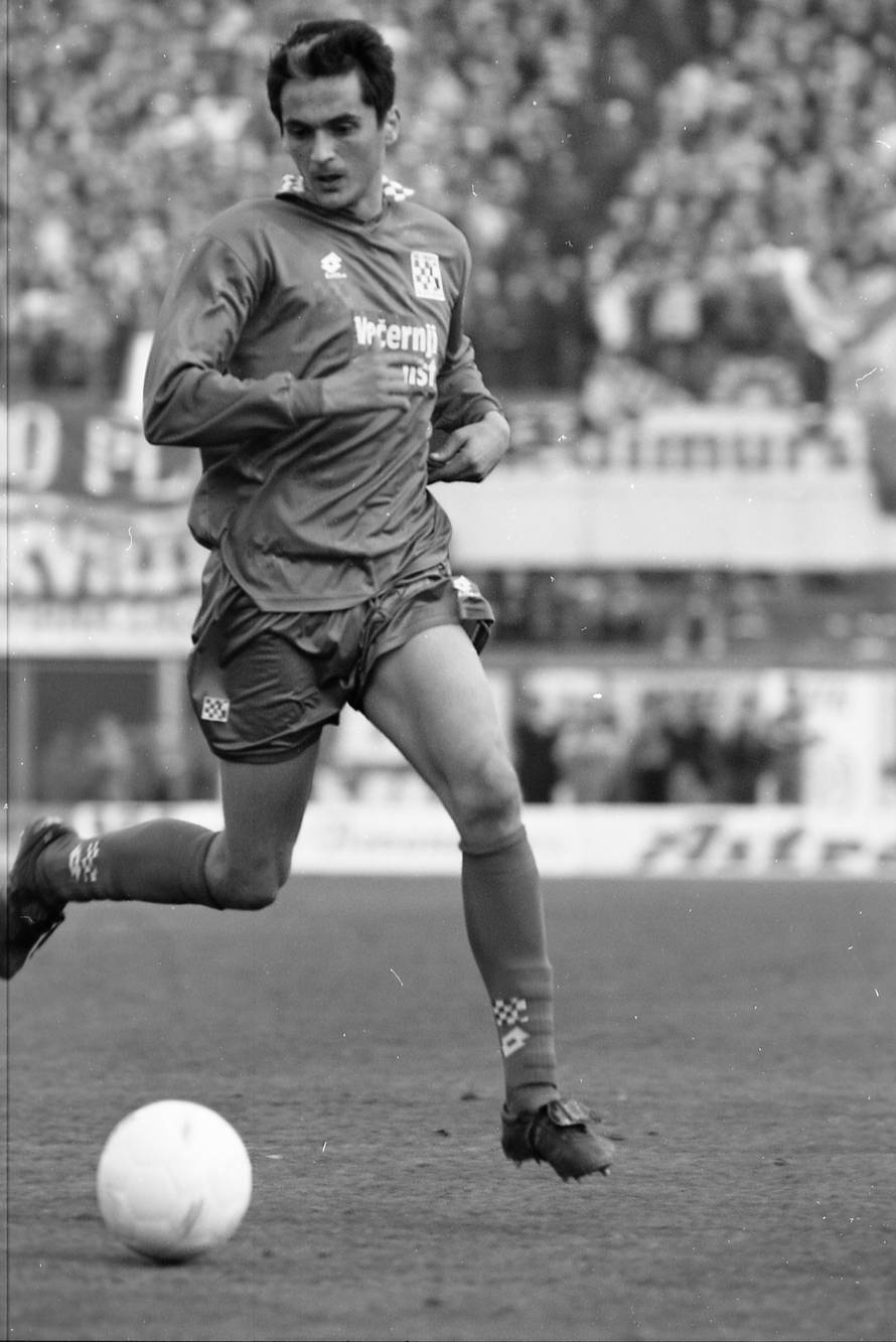 Zagreb: NK Croatia i HNK Hajduk na stadionu u Maksimiru, 24.03.1996.