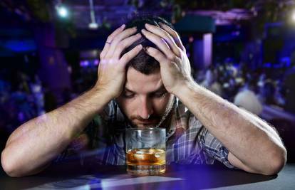 10 ranih znakova alkoholizma - alarmi koje ne smijete ignorirati