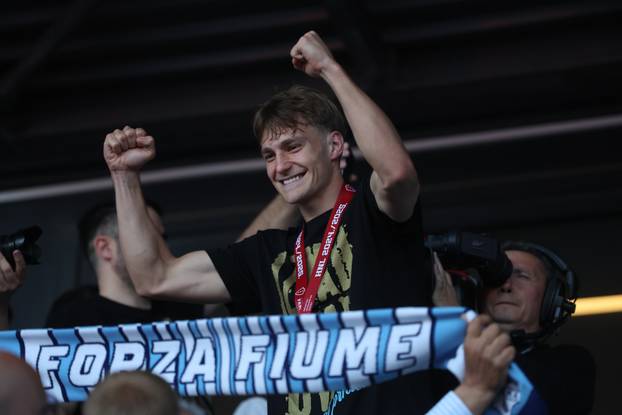 Igra&ccaron;ima HNK Rijeka, prvacima Hrvatske, uru&ccaron;ene su medalje