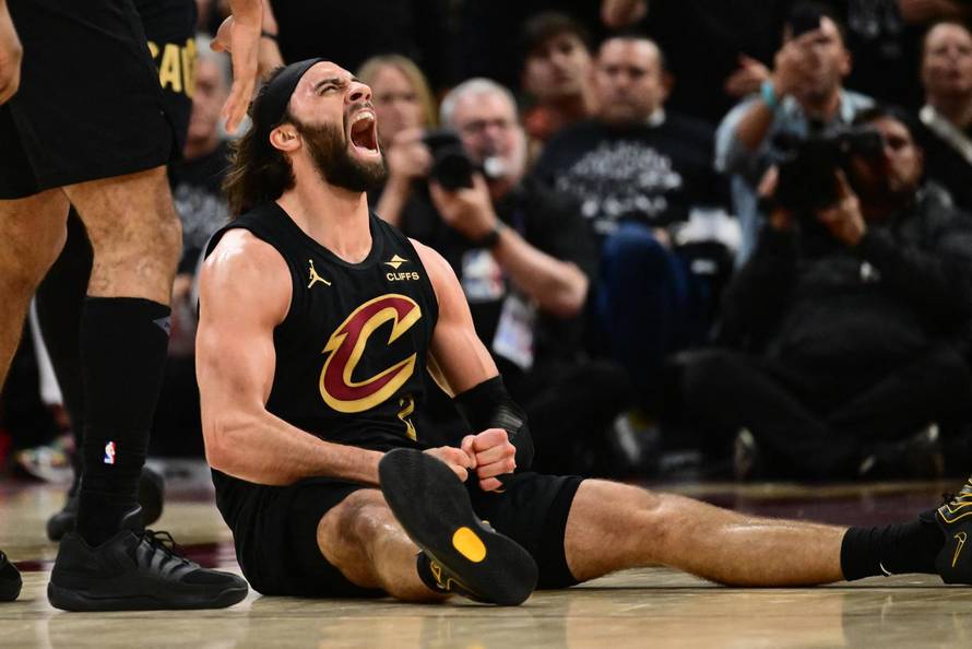 NBA: Playoffs-Toronto Raptors at Cleveland Cavaliers