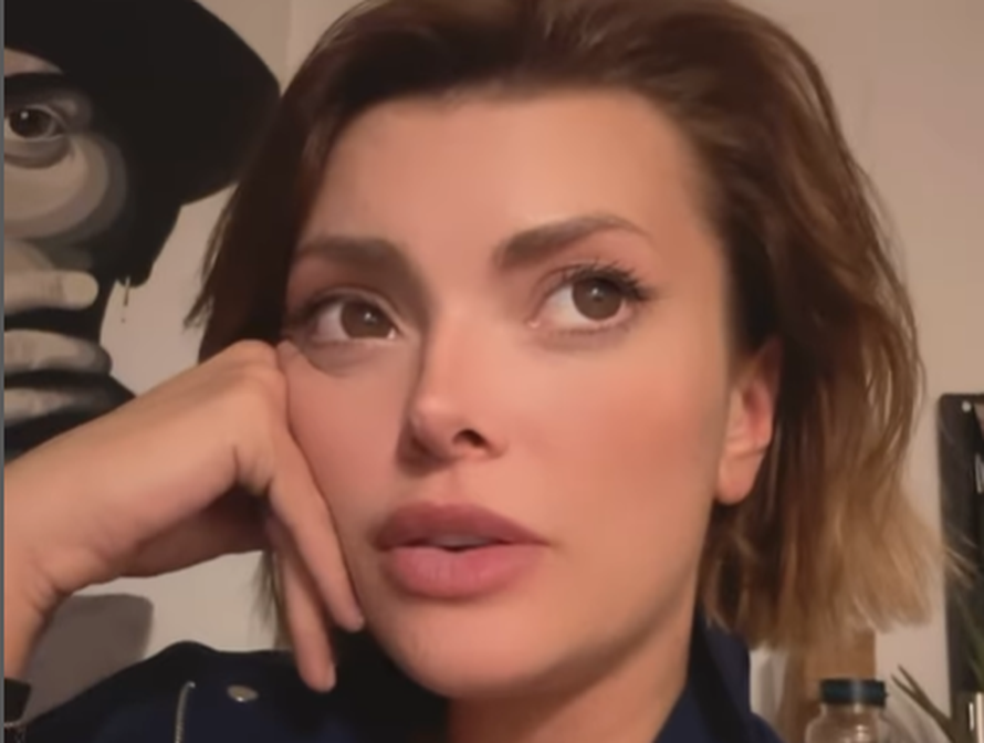 Ella Dvornik upozorila fanove: 'Nisam dala ni glas ni dozvolu'