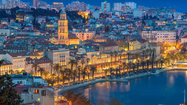 Split.,Beautiful,Romantic,Old,Town,Of,Split,During,Twilight,Blue