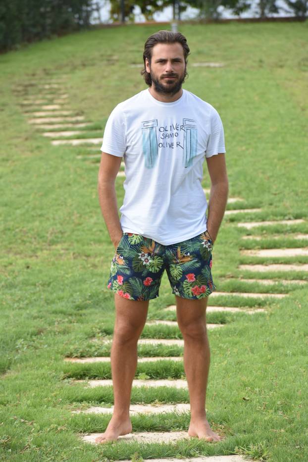 Pomer: Violončelist Stjepan Hauser