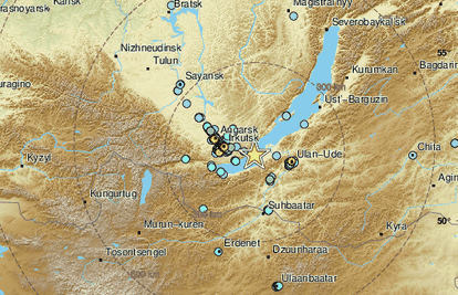 Snažan potres u jezeru Bajkal u Rusiji: 'Kao da mi se auto zabio u kuću. Strašno, dugo je trajao'