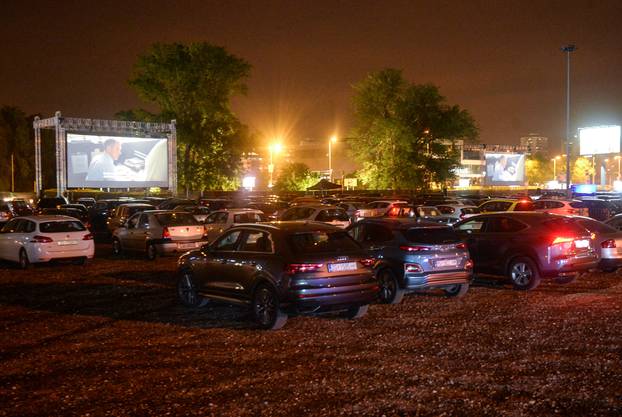 Istočno parkiralište kod Zagrebčckog Velesajma postalo drive in kino