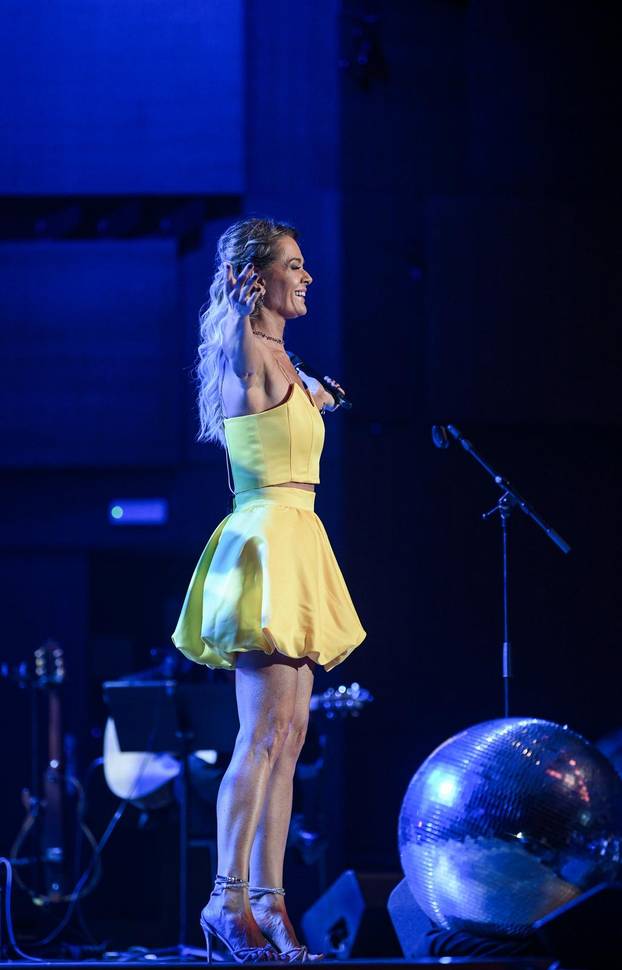 Zagreb: Minea koncertom proslavila rođendan i 30 godina karijere 