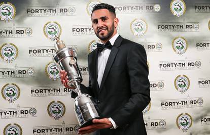 Prvi naslov za Leicester već u vitrini: Mahrez je igrač godine