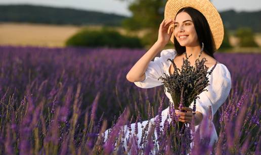 Vrt bez brige: Ovo su biljke koje obožavaju kada ih zanemarite