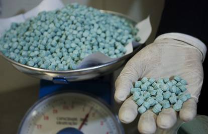 Policajci u  stanu dilera iz Splita pronašli 213 tableta ecstasyja