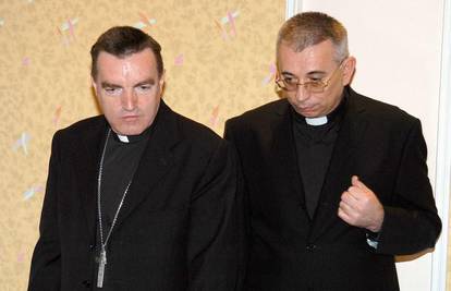 Biskupi pozvali Hrvate i Vladu da se mole i drže zajedno 