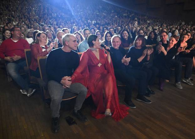 Zagreb: Nina Badrić održala koncert u Lisinskom
