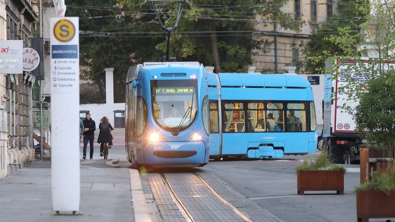 Kako vozi javni prijevoz za Sve svete? Evo rasporeda po većim gradovima u Hrvatskoj
