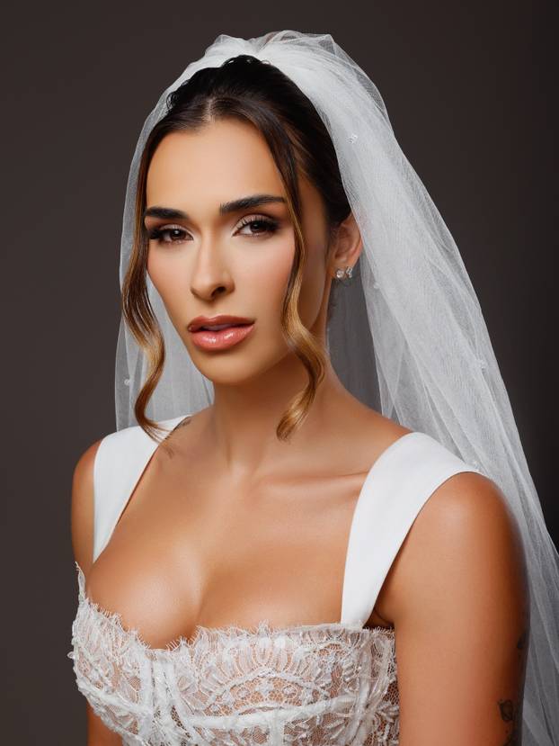 FOTO Realova zvijezda oženila atraktivnu influencericu. Imaju troje djece iz prethodnih veza