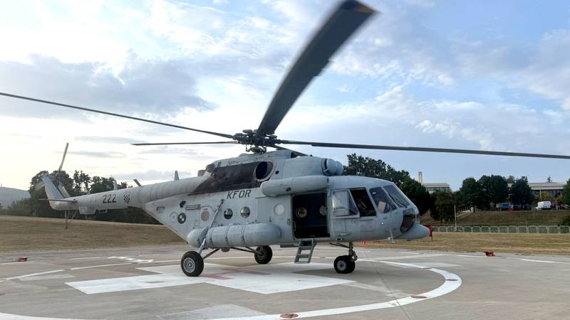 Vojnim helikopterom prevezli pacijenticu u životnoj opasnosti iz Šibenika u bolnicu u Zagreb