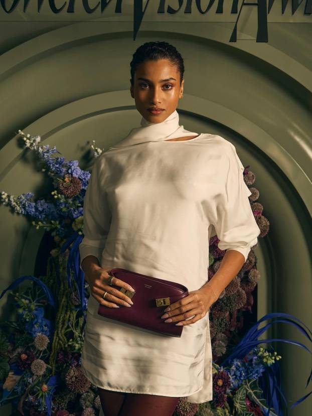 FOTO Anđeosko lice! Evo zašto se ova ljepotica nalazi na listi najzgodnijih modela na svijetu