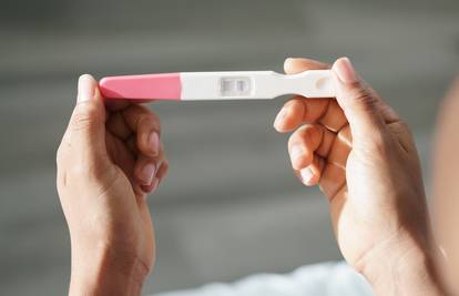 Osam znakova tihe bolesti koja može uzrokovati neplodnost kod jedne od 10 žena