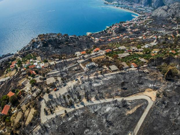 Omiš Borak:  Posljedice požara u mjestu Borak iznad Omiša