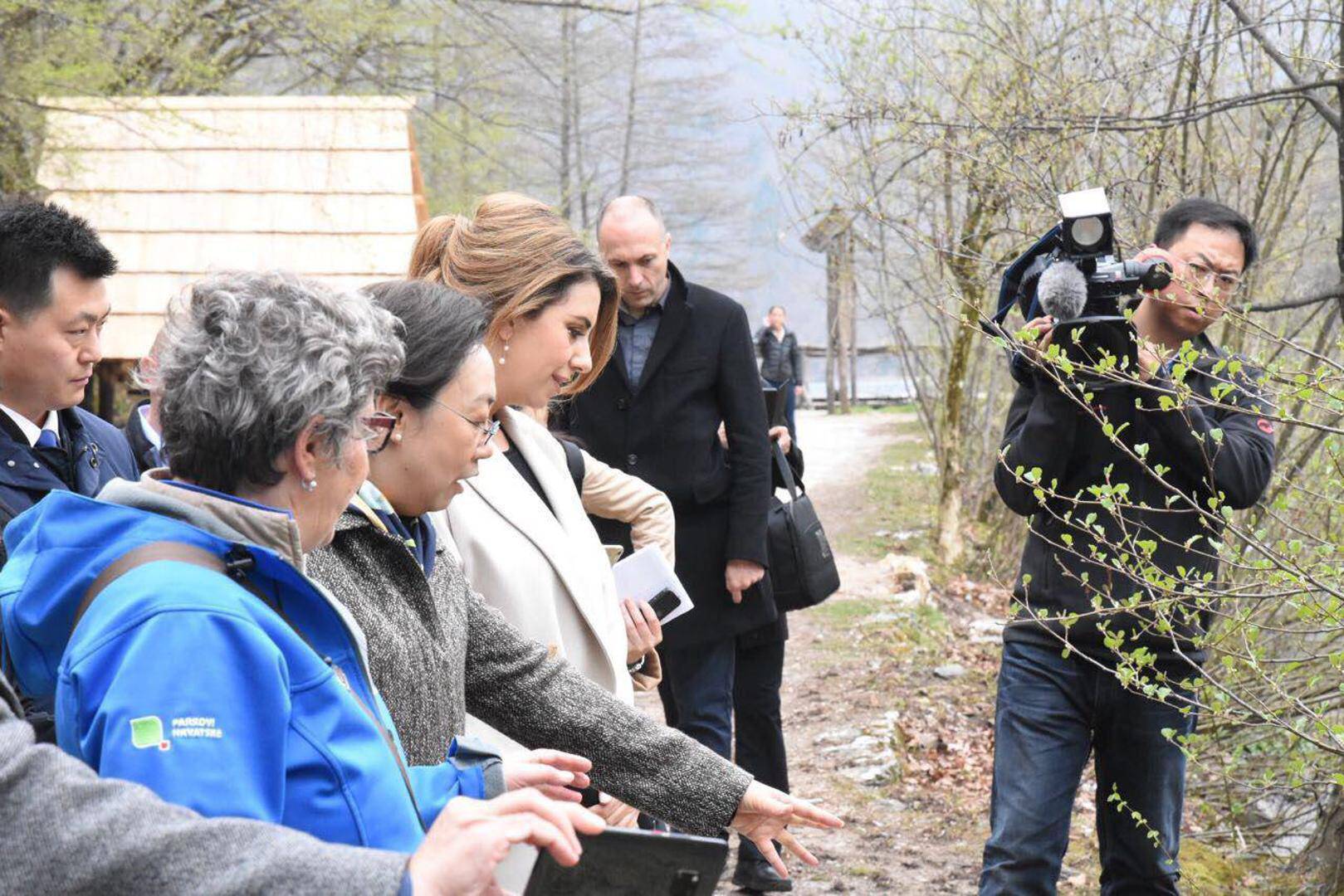 Supruga kineskog premijera je oduševljena ljepotom Plitvica