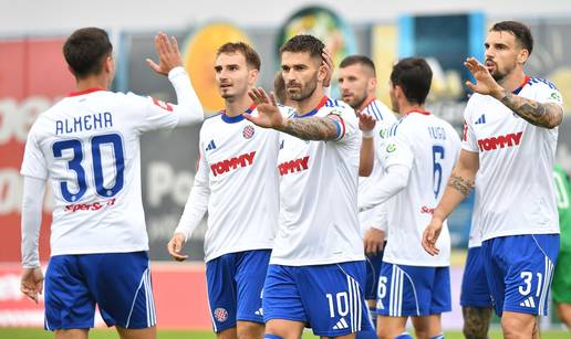 Navijači Hajduka: 'Kažu da je Livaja višak. Eto, sad se vidjelo koliko smo opasni bez ćaće...'