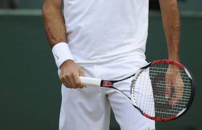 Federer 'poludio' i tražio novog linijskog suca