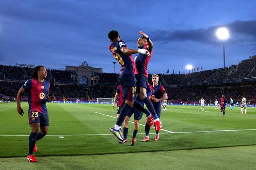 VIDEO Barcelona - Benfica 3-1: Čudesni Yamal posipao čaroliju, Barca u četvrtfinalu Lige prvaka