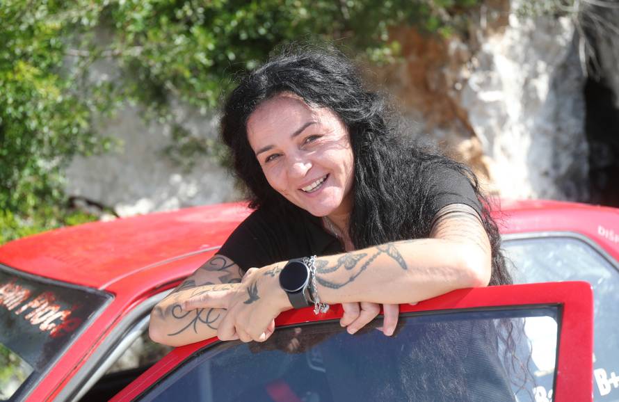 Ploče: U obitelji bivše vozačice auto utrka Maje Barbir tradicija se nastavlja, sada utrke vozi sin Luka