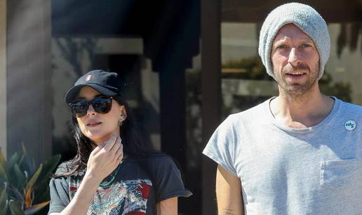 Zaručili su se Dakota Johnson i Chris Martin iz grupe Coldplay