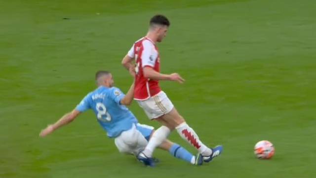 VIDEO Arsenal srušio Man. City! Kovačiću za ovo dali žuti karton