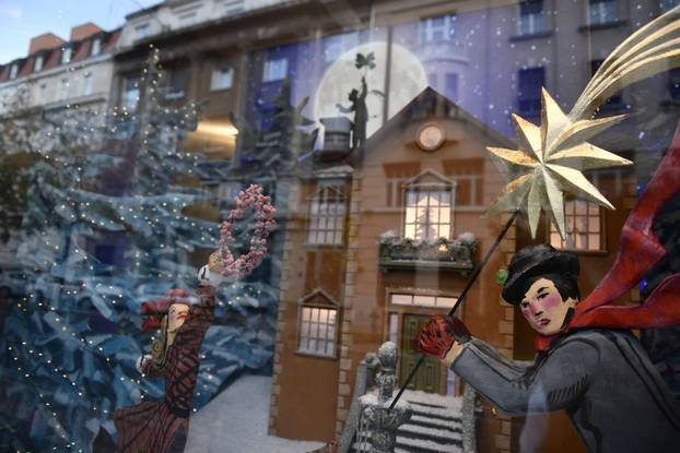 24 SATA Zagreb: Izlog ateljea Saša Šekoranja