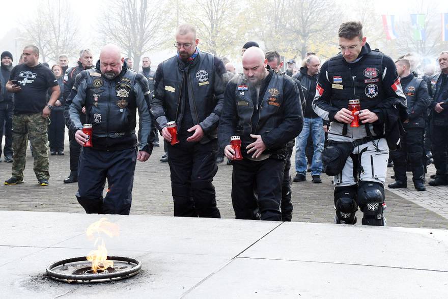 Motoristi odali počast poginulim braniteljima