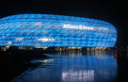 Bayern slavi ulazak Hrvatske u EU: Stadion u bojama grba...