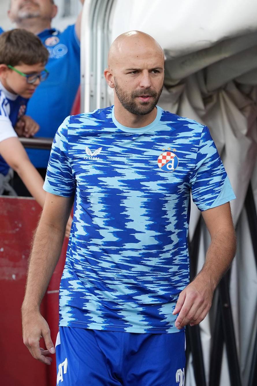 Thun: Zagrijavanje igrača prije početka utakmice FC Thun - GNK Dinamo