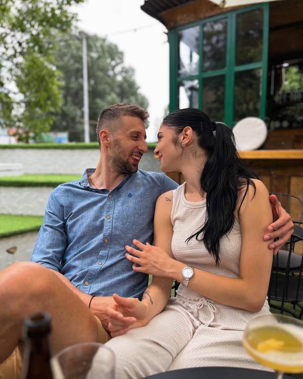 FOTO Hrvatska odbojkašica je u vezi sa Srbinom: 'Navija li za nas? Pa mora, nema izbora...'