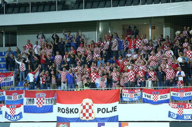 Atmosfera na stadionu uoÄi utakmice AzerbajdÅ¾an - Hrvatska