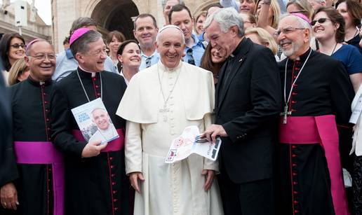 Uz Bozanića, na konklavu ide i kardinal Blase Joseph Cupich, Hrvat i nadbiskup Chicaga