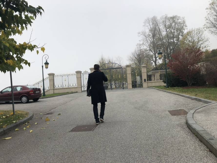 Prodanović u šali o jamčevini: 'Ako možete  nešto pomoći...'