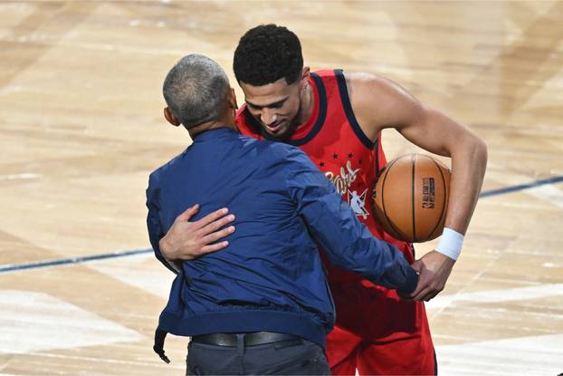 FOTO Poznati na NBA all staru: Kraljevski par privukao poglede