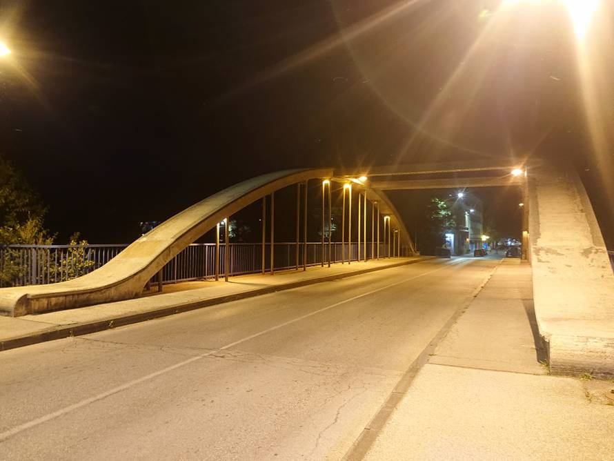 Spašavali ga iznad ponora od 35 metara - zaspao na mostu?