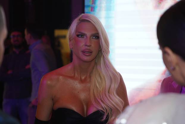 Beograd: Magazin Hello proslavio 16. rođendan u hotelu Hyatt uz brojne poznate