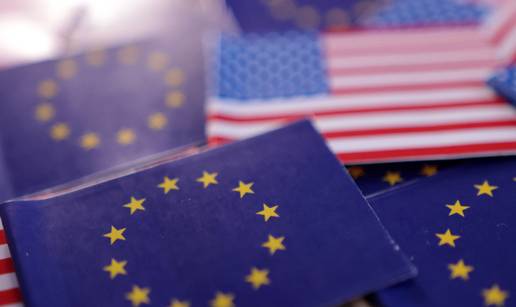 Dužnosnici EU-a i SAD-a održali dvosatne razgovore o carinama